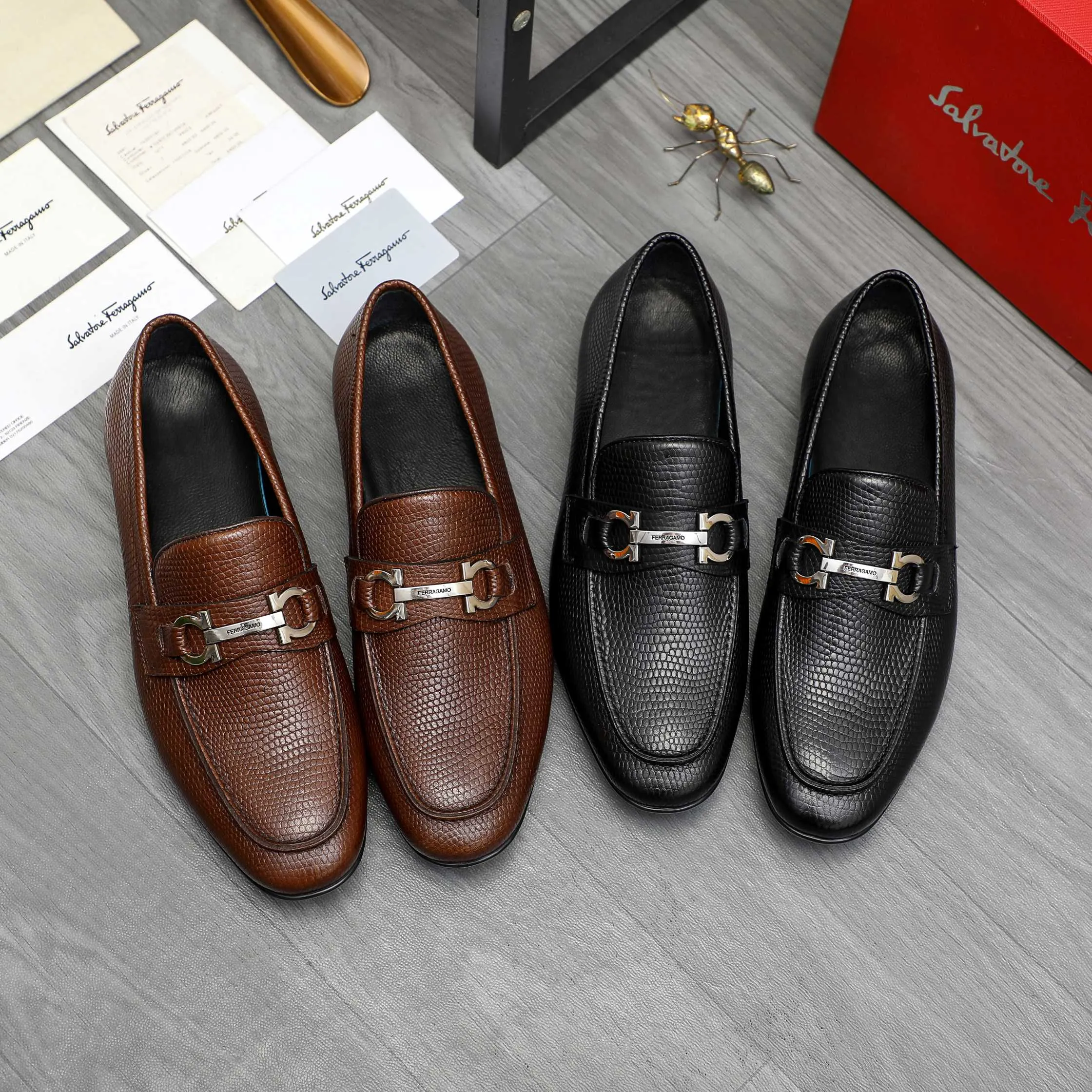 Men's shoes 💰p442 Product trademark: Ferragamo "Ferragamo" business slip-on leather shoes. Regular size: 38-46 (45.46 is custom-made and non-returnable) Product materials: Selected grained cowhide upper, cowhide lining, rubber outsole